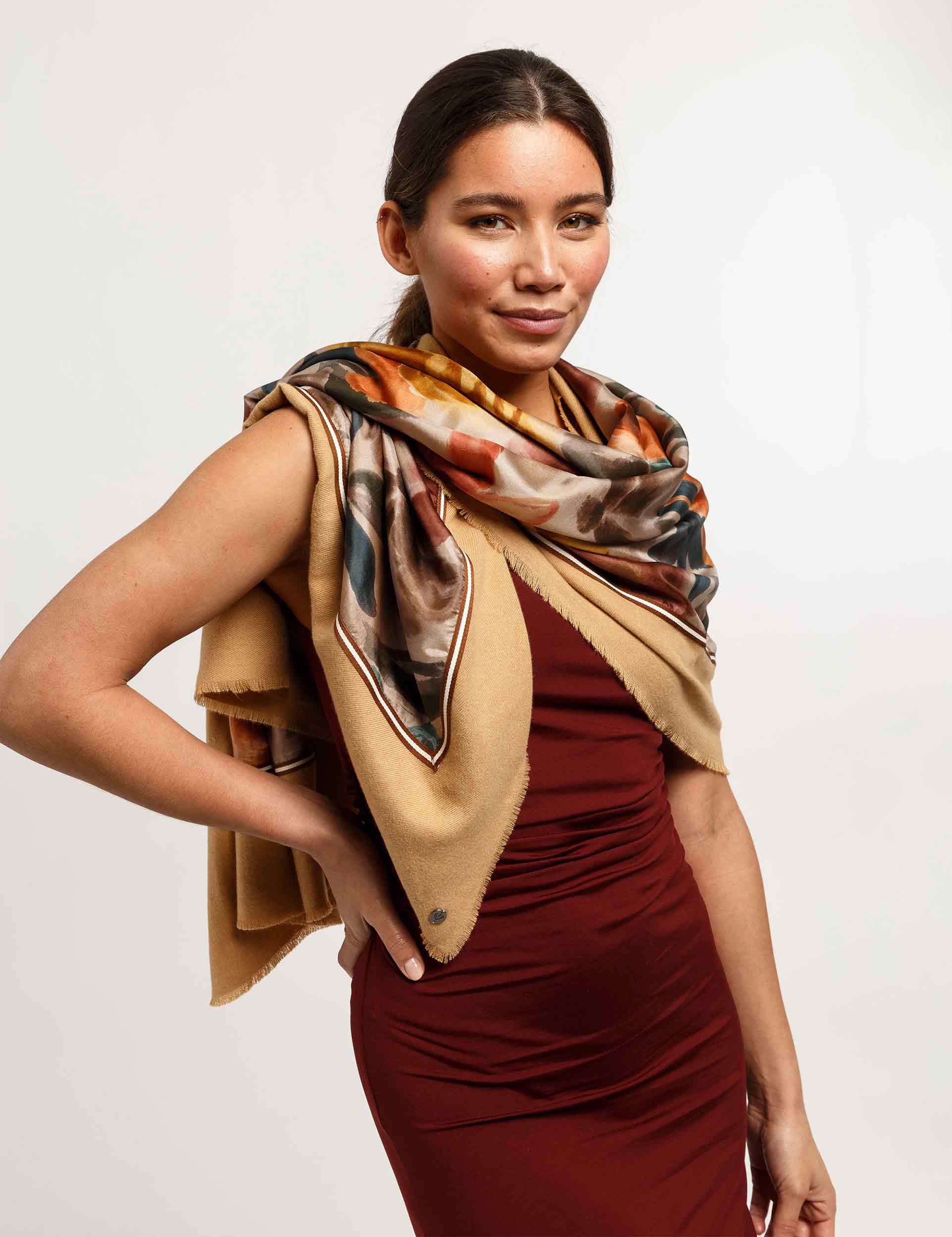 Scarves/Wraps  FRAAS US