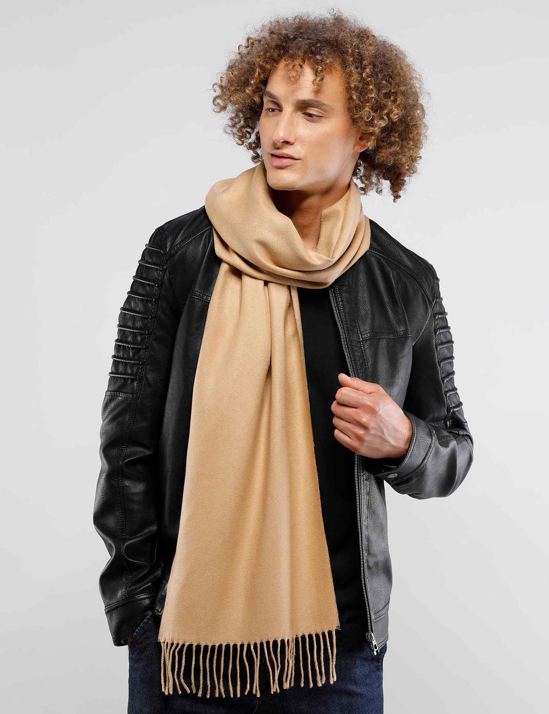 Essential Solid Oversized Cashmink® Scarf