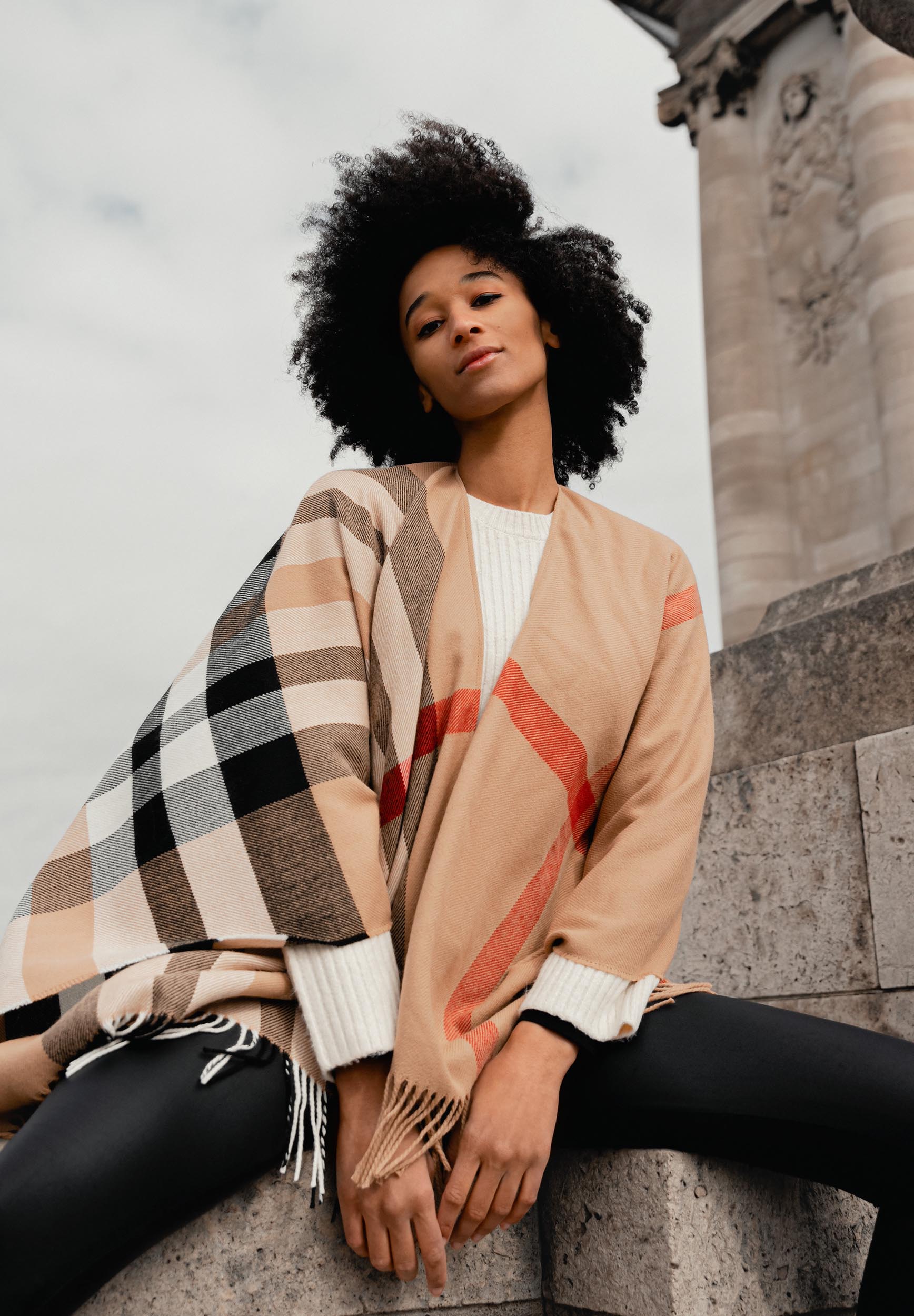 FRAAS Plaid Woven Acrylic Ruana – FRAAS US