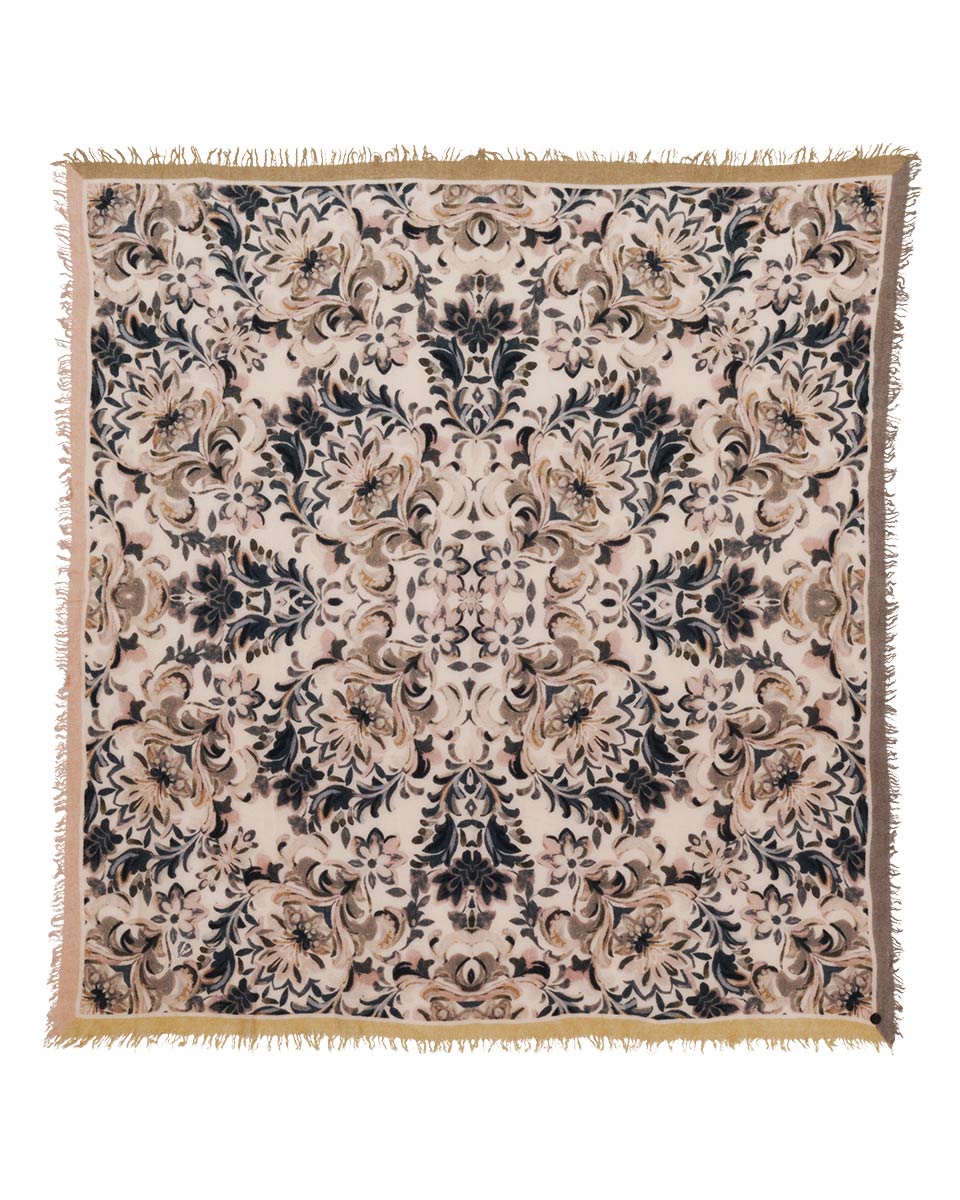 Paisley Border Wool Square