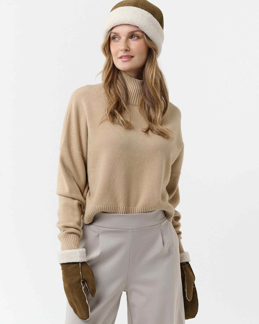 Loevenich Faux Suede Sherpa Brim Hat