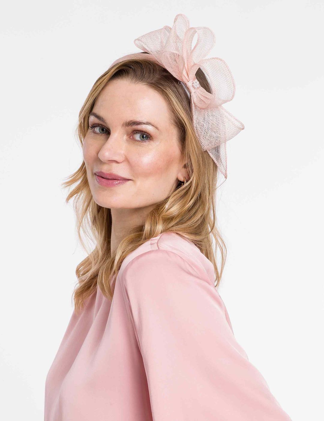 Loevenich Bow & Pearls Fascinator