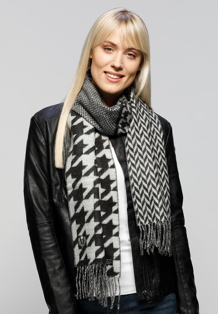 Patchwork Houndstooth Woven Cashmink Scarf