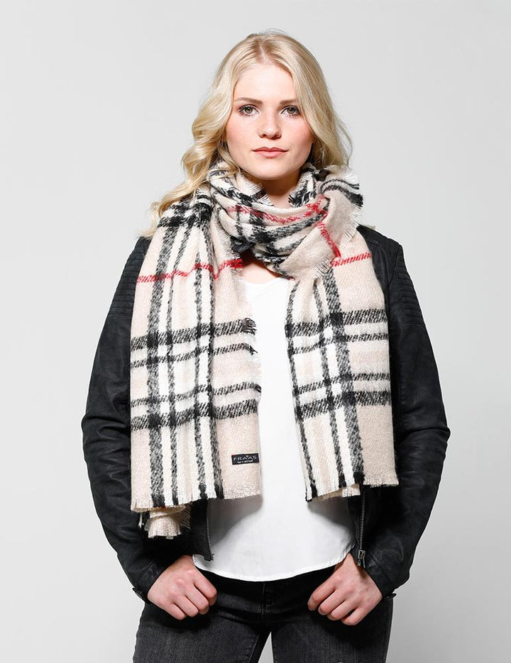 FRAAS Plaid Boucle Woven Scarf